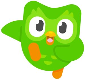 Duolingo 메시지 전략의 핵심 캐릭터 듀오(Duo)가 걷고 있는 모습